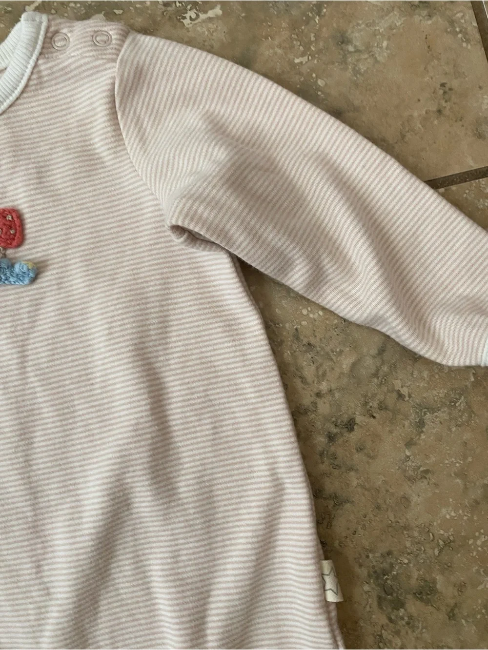 Albetta Crochet Nature Soft Pink Toadstool Mushroom Appliqué 0-3 mon Baby Romper